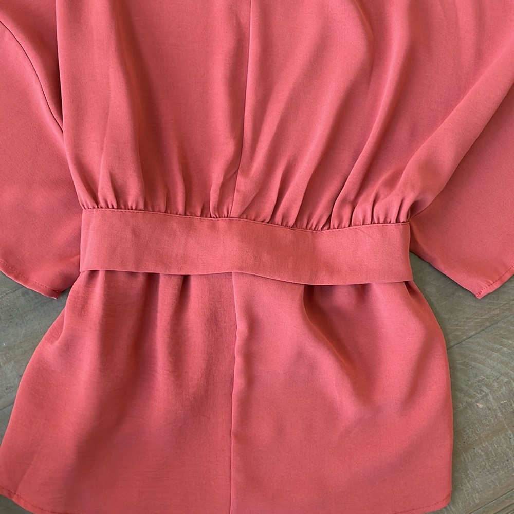 Boutique top - Picture 4 of 5